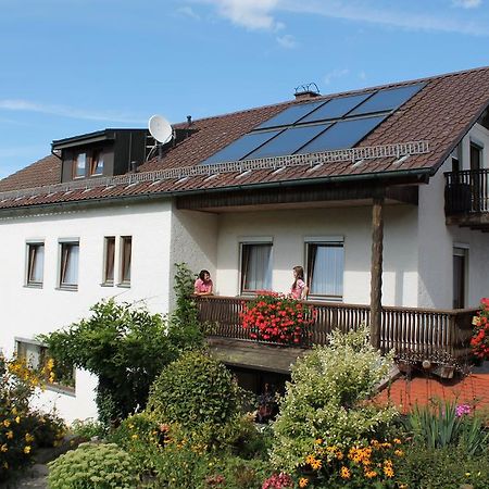 Gaestehaus Fidelis Grafenwiesen Exterior foto